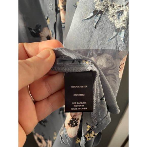 Torrid size 0 blue gray floral tunic blouse top - Picture 3 of 4